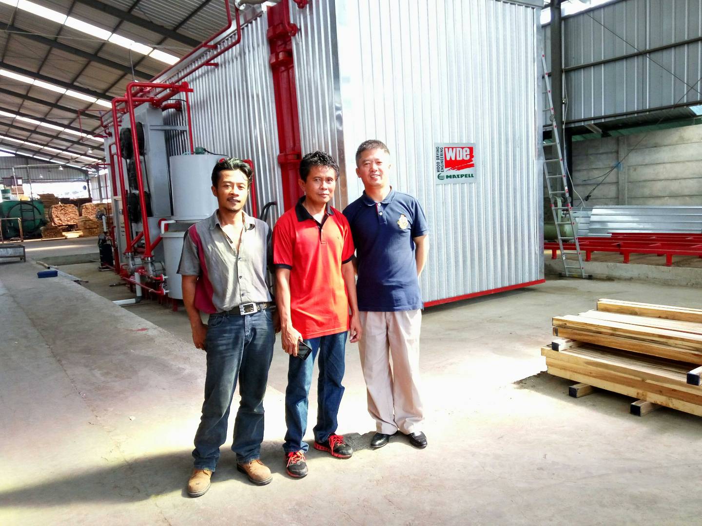 為印尼客人 PT Fortuna 安裝一臺(tái) 4 立方的炭化設(shè)備